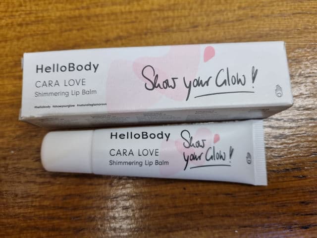 HelloBody Cara Love - Shimmering Lip Balm review photo by Shishou