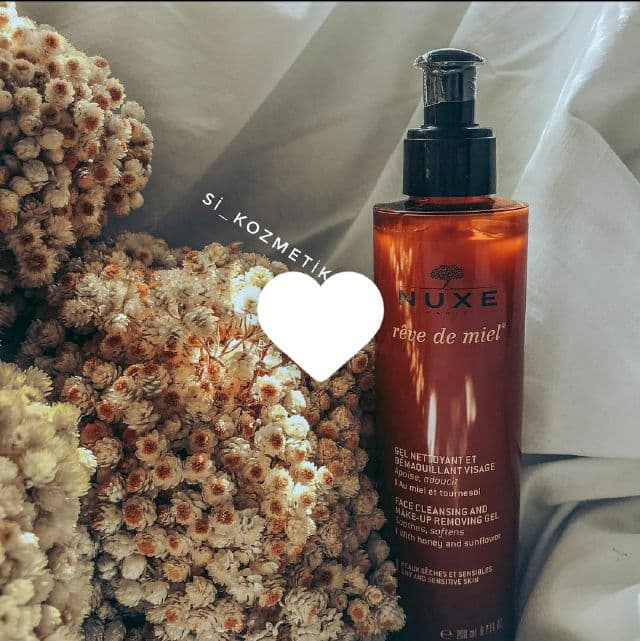 Nuxe Reve De Miel Facial Cleansing and Make-up Remover Gel review photo by SiAnastasia