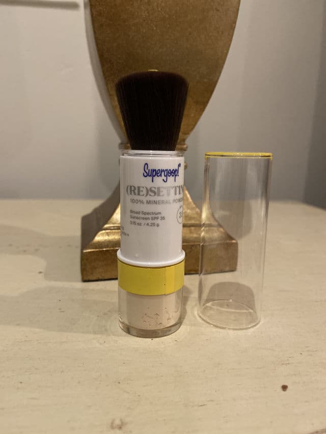 Supergoop! (Re)setting 100% Mineral Powder SPF 35 review photo by Simona385619