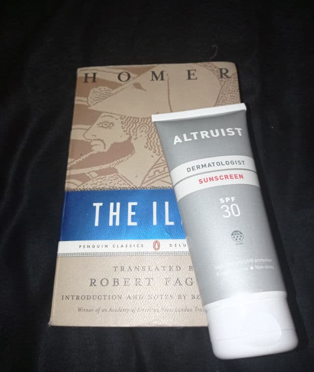 Altruist Dermatologist Sunscreen SPF 30 review photo by Mikoskincare