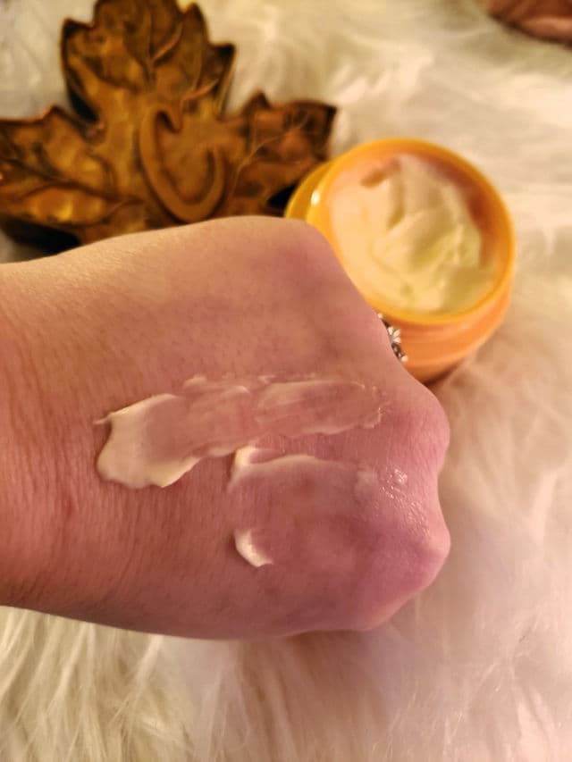 Maxclinic Calendula Relief Cream review photo by SkinObsessedWavy