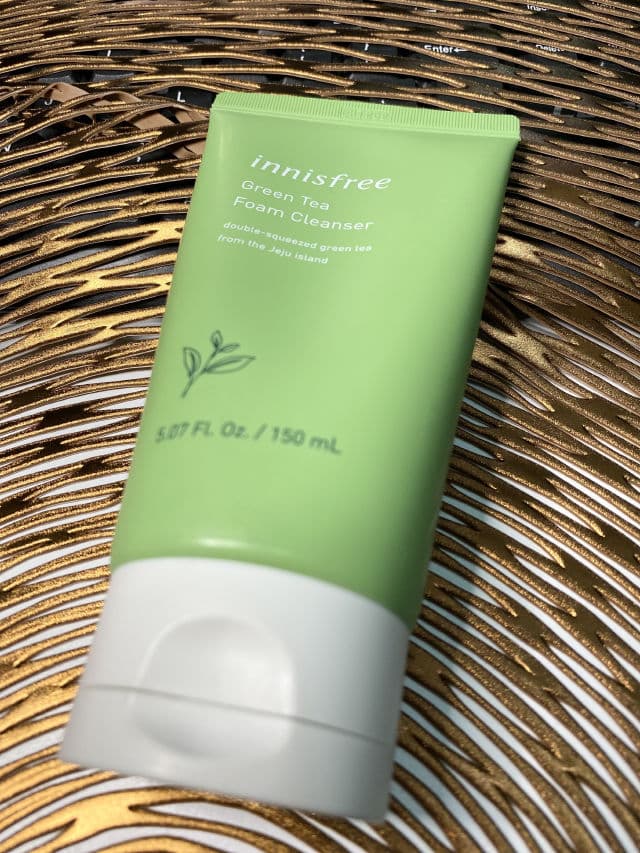 INNISFREE Green Tea Foam Cleanser review photo by SkinWelz