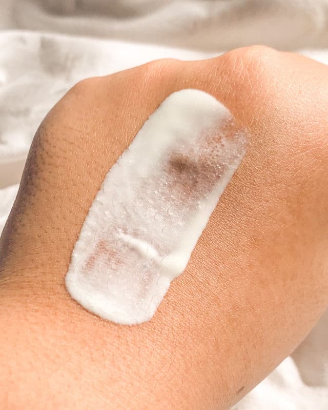 Biore UV Aqua Rich Watery Gel SPF 50+ PA++++ review photo by skincareforia