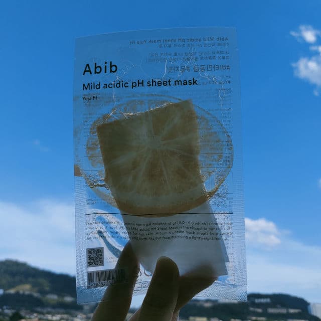 Abib Mild Acidic pH Sheet Mask Yuja Fit review photo by Skincarelife