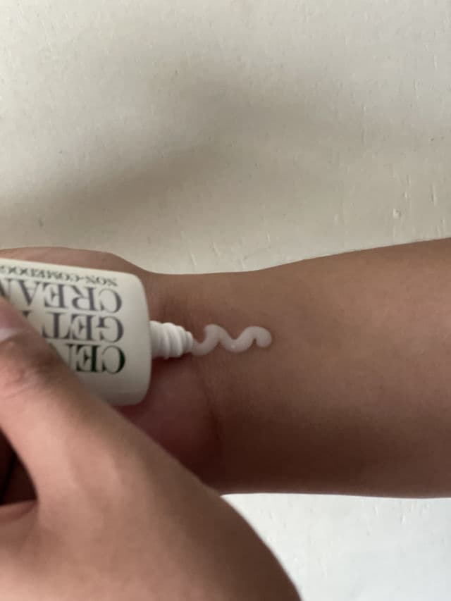 So Natural Centel Plus Get Back Cream review photo by Skincarenoobguy