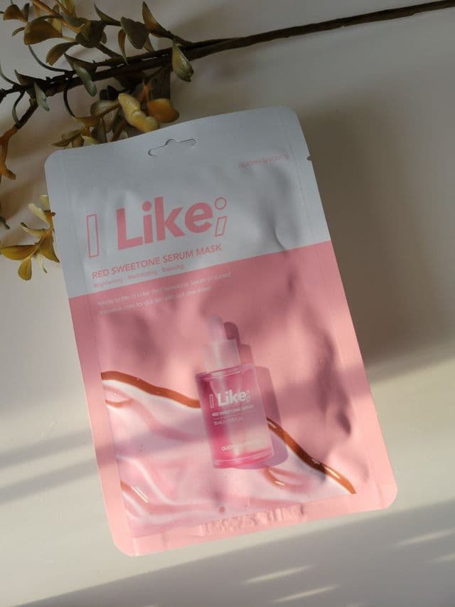 Audrey & Young I Like Red Sweetone Serum Mask review photo by Skincareverse