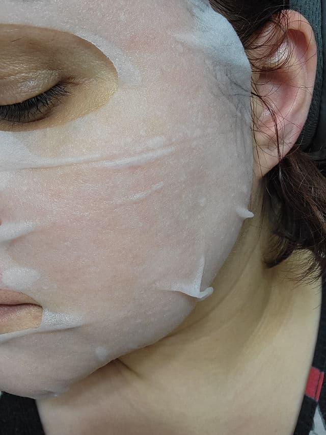 Audrey & Young I Like Red Sweetone Serum Mask review photo by Skincareverse