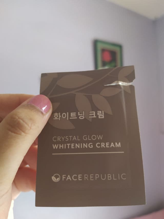 Face Republic [Discontinued] Crystal Glow Whitening Cream review photo by Skincaring