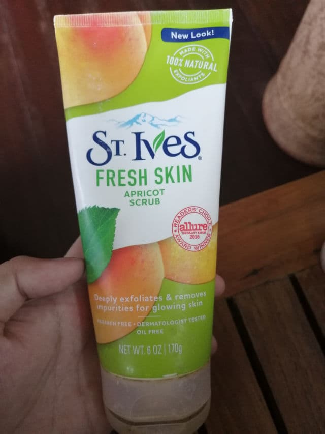 St. Ives Fresh Skin Apricot Scrub review photo by Skinkeyrist