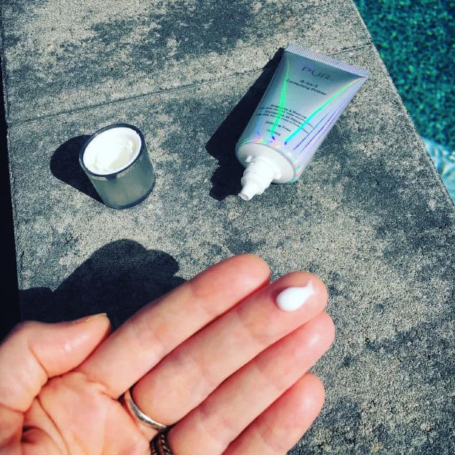 PÜR 4-in-1 Correcting Primer Energize & Rescue review photo by SplashUK
