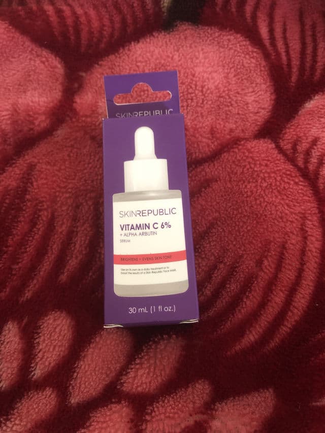 Skin Republic Vitamin C 6% & Alpha Arbutin 1.5% Serum review photo by Sumaiyataha