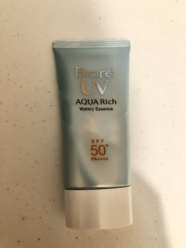 Biore UV Aqua Rich Watery Essence SPF 50 / PA+++ review photo by Sunnysideup1