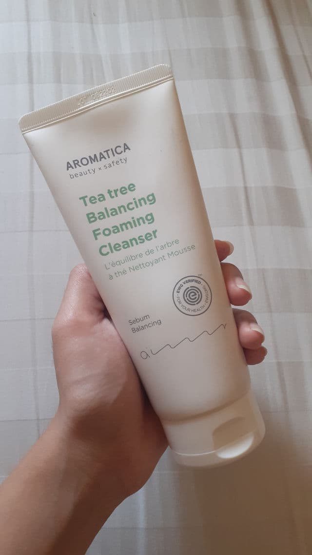 Aromatica Tea Tree Balancing Foaming Cleanser review photo by Suriskinsdiary