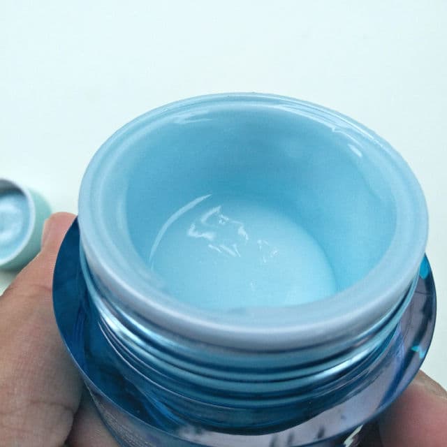 Neutrogena Hydro Boost Night Concentrate review photo by Swet