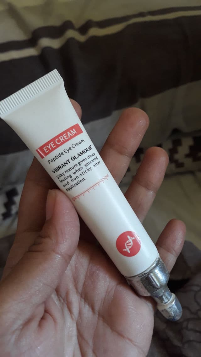 Vibrant Glamour Peptide Eye Cream review photo by Swet