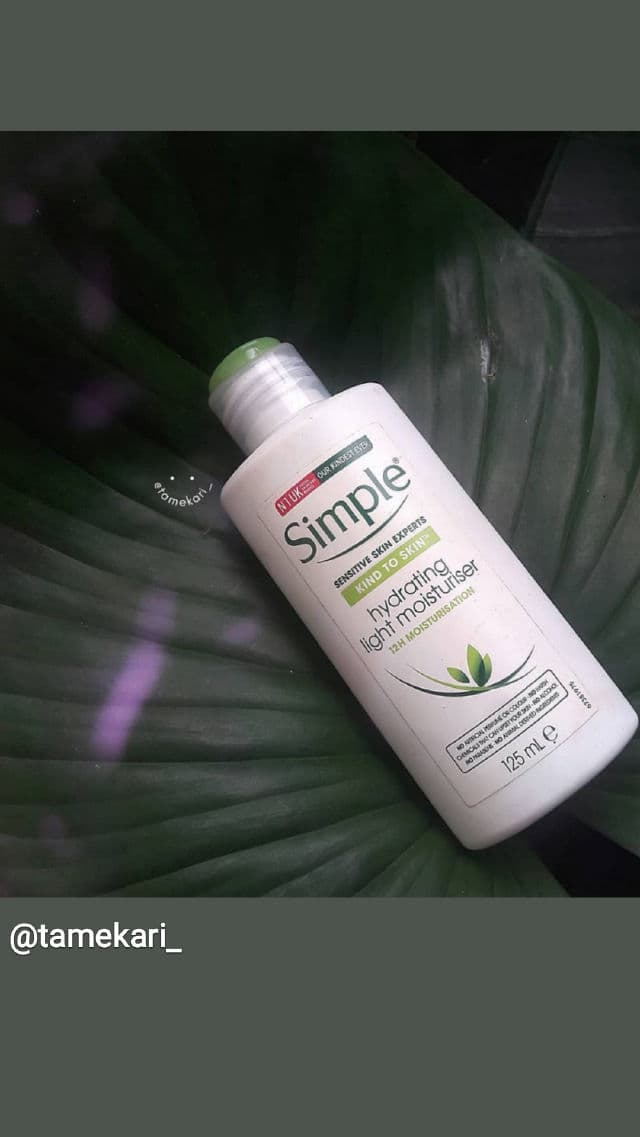 Simple Kind to Skin Hydrating Light Moisturiser for Dry Skin review photo by Tamekari