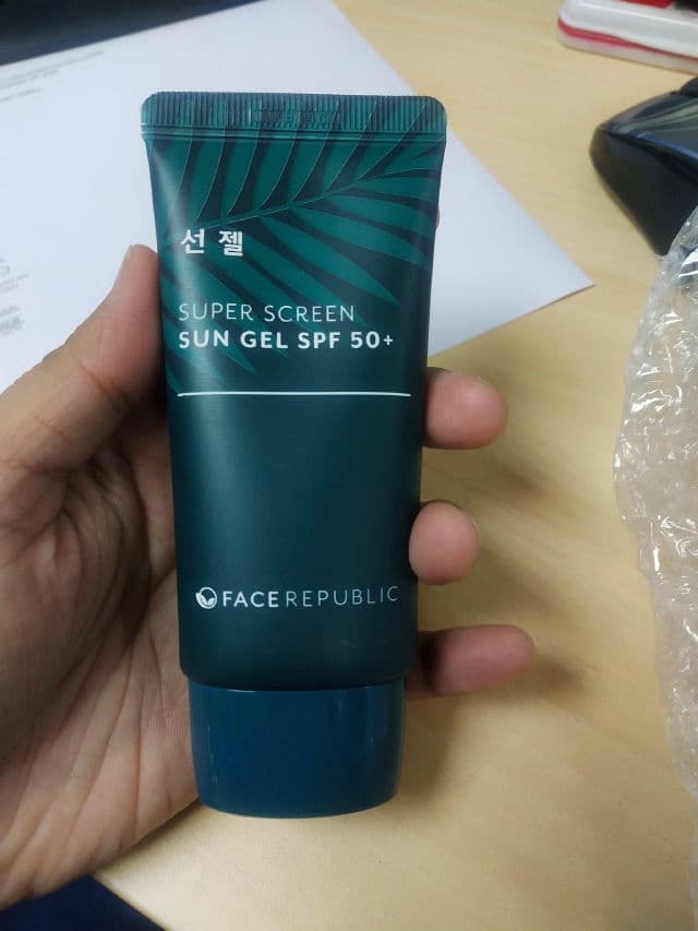 Face Republic [Discontinued] Super Screen Sun Gel SPF 50+ review photo by Atheana
