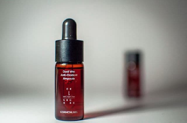 COMMONLABS Dual Vita Anti-Oxidant Ampoule review photo by Teej