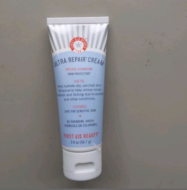 First Aid Beauty Travel Size Ultra Repair Cream review photo by TheLittleChikk