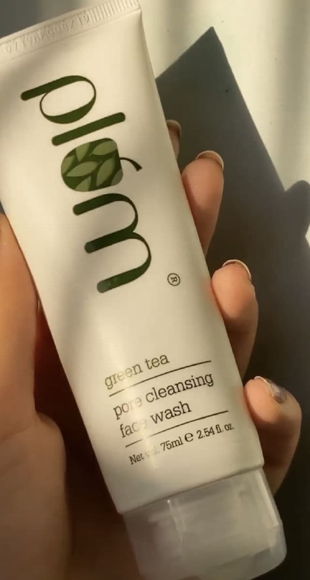 Plum Green Tea Pore-Cleansing Face Wash review photo by Juhikundal
