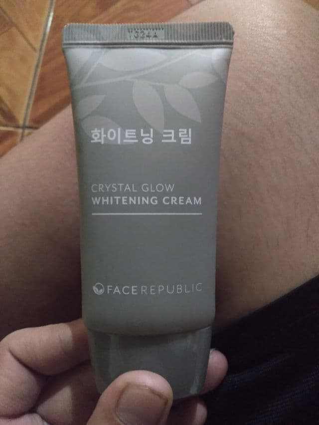 Face Republic [Discontinued] Crystal Glow Whitening Cream review photo by Tolits