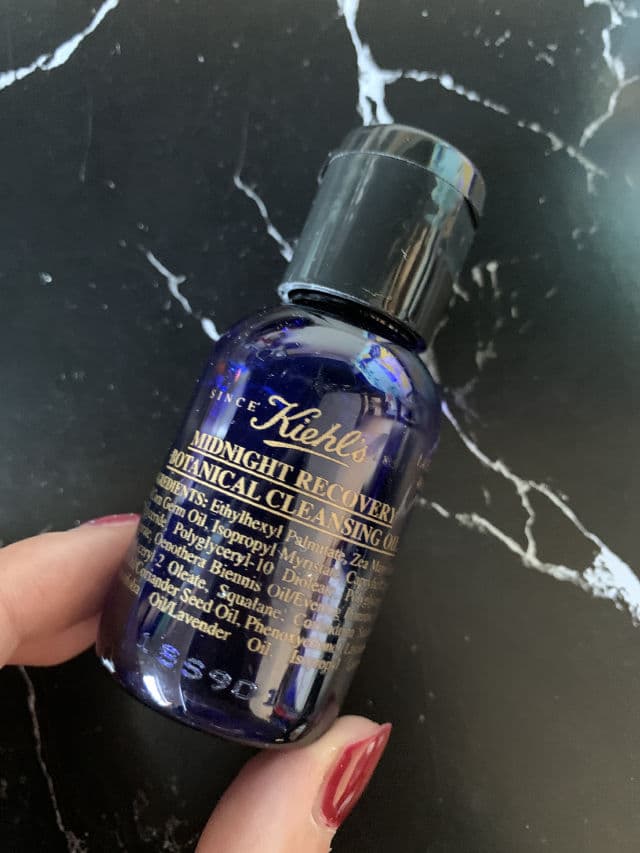 Kiehl's Midnight Recovery Botanical Cleansing Oil review photo by Unadon
