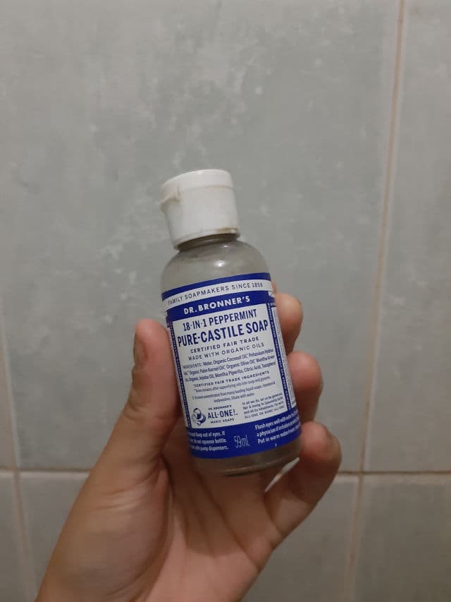 Dr. Bronner's Peppermint - Pure-Castile Liquid Soap review photo by Uniimala