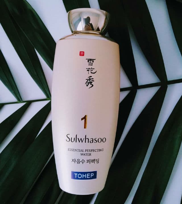 Sulwhasoo Essential Balancing Water EX review photo by Victory