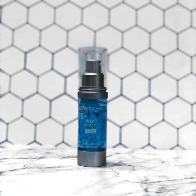 Neutrogena Hydro Boost Hydrating Serum review photo by VroReview