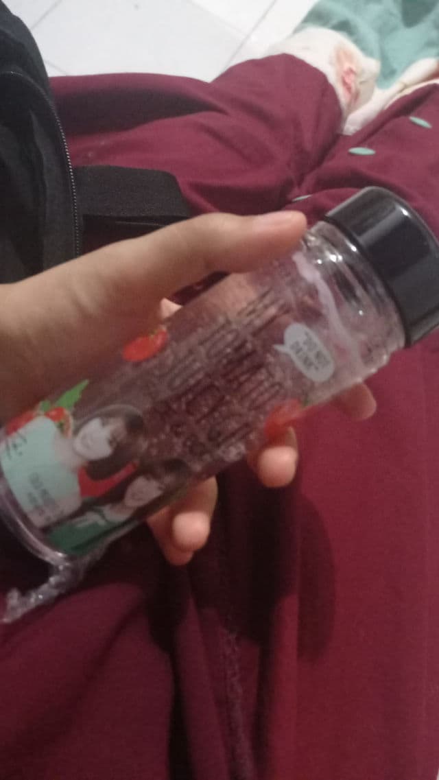 Celebon My Tomato Juicy Gel Face & Body review photo by Vyafifa