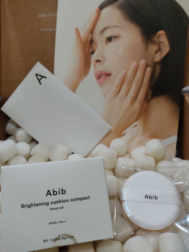 Abib Brightening Cushion Compact Velvet Veil SPF 50+ PA+++ review photo by Wendy112