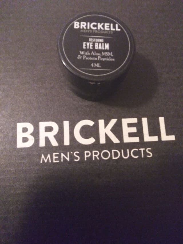 Brickell Men’s products Restoring Eye Cream review photo by Yessirhedid