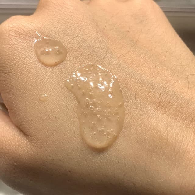 Versed Wash It Out Gel Cleanser review photo by Yinlunaa