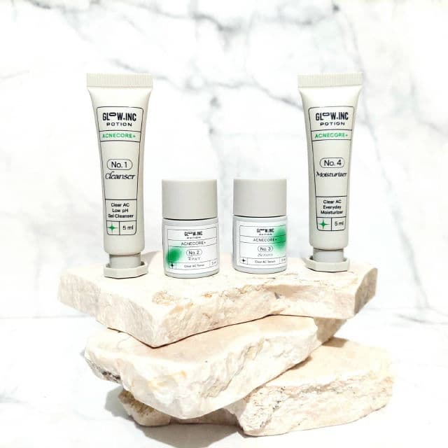 Glow Inc Potion ACNECORE+ Clear AC Toner review photo by Yuyunchan