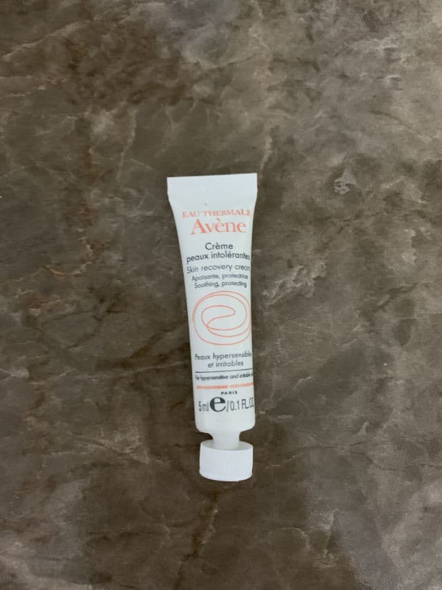 Avene Skin Recovery Cream review photo by Zeena