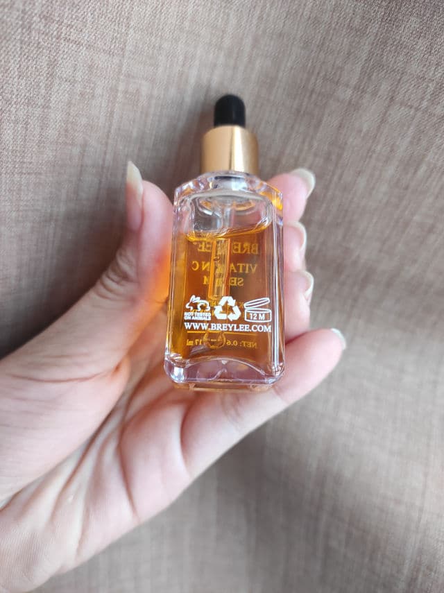 Breylee Vitamin C Serum review photo by Zenister
