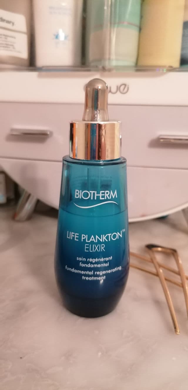 Biotherm Life Plankton Elixir review photo by ZoeLu