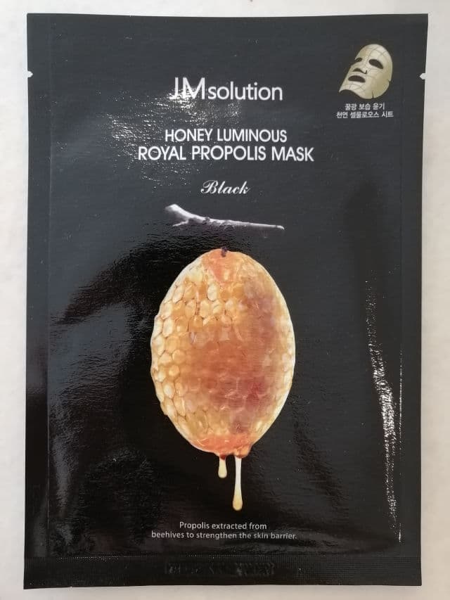 JMsolution Honey Luminous Royal Propolis Mask review photo by Masktery