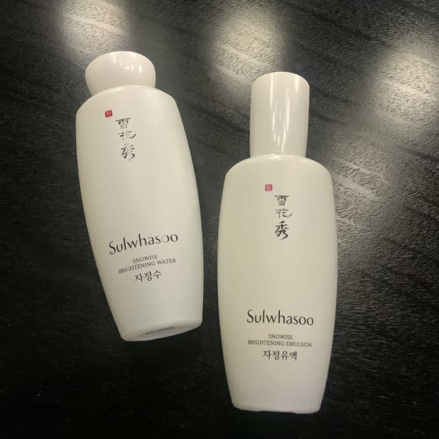 Sulwhasoo Snowise Brightening Emulsion review photo by abc1111