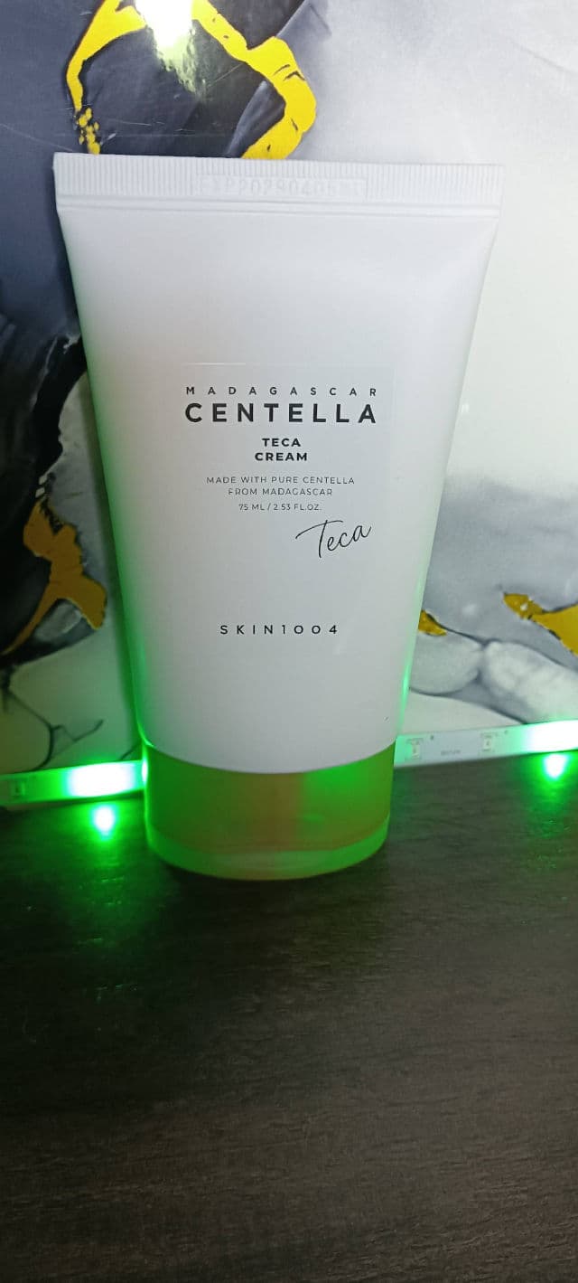 SKIN1004 Madagascar Centella Teca Cream review photo by Lupitahuerta