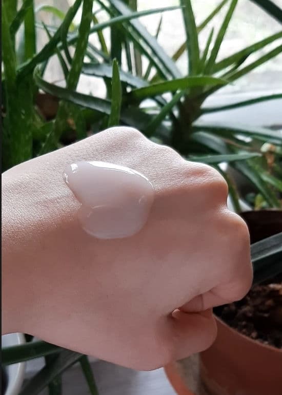 Garnier Milky Cleansing Water review photo by ackzode