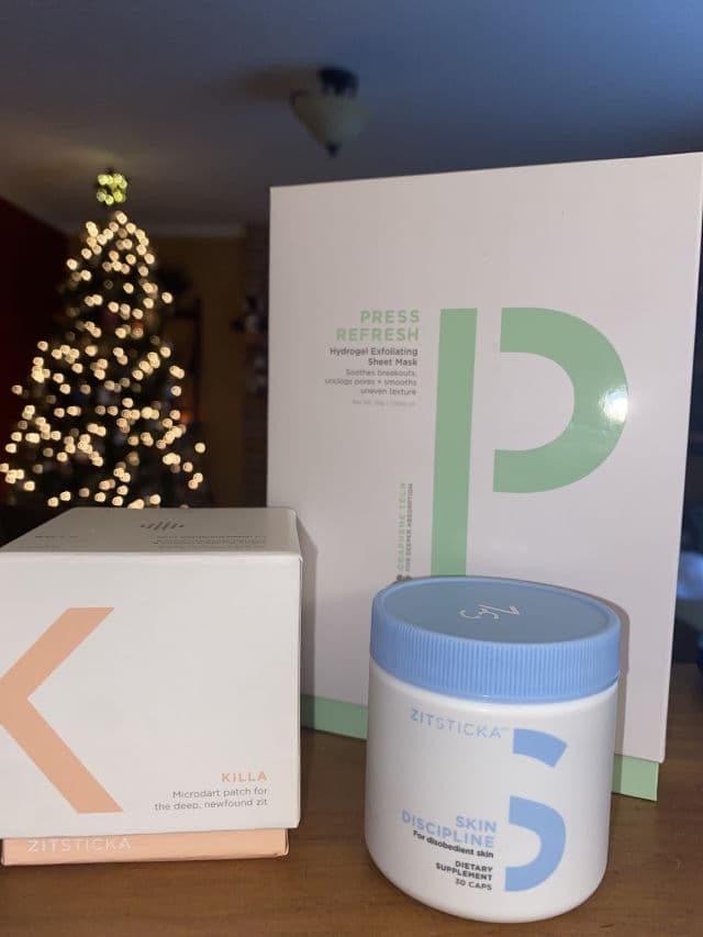 ZitSticka KILLA™ KIT - Soaked CLEANA Swabs review photo by agirlandherskin