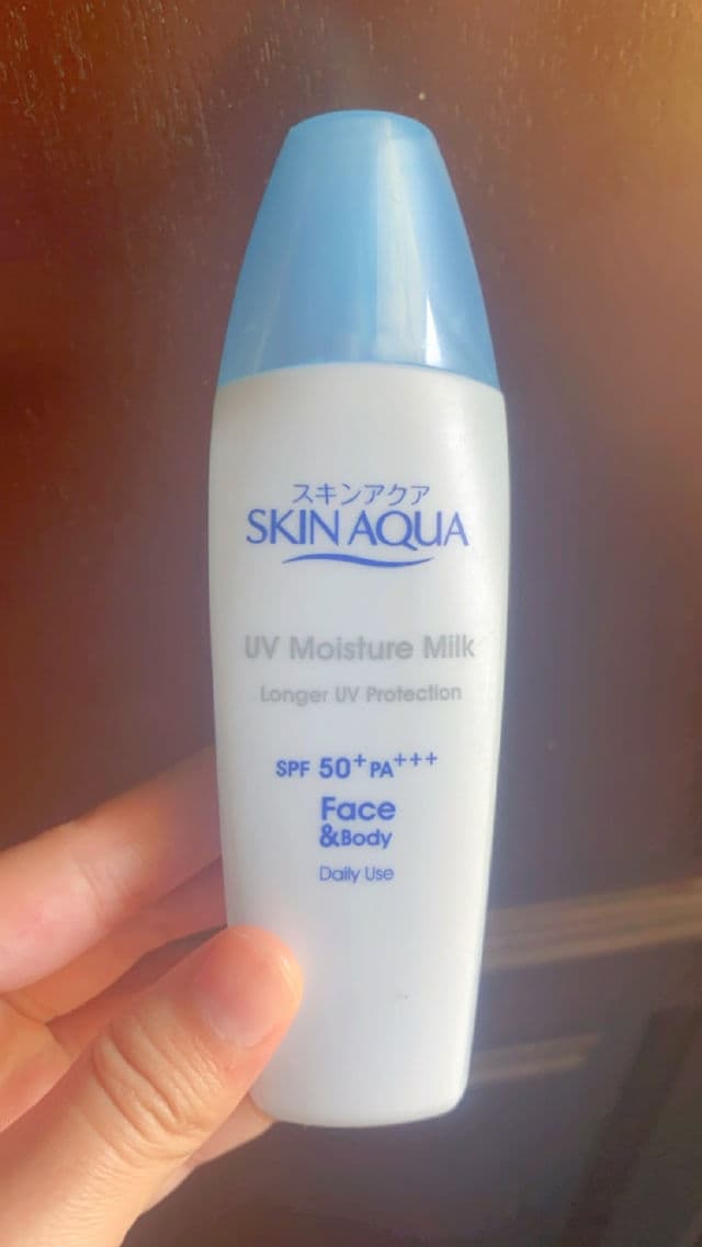 SKIN AQUA Sunplay Skin Aqua UV Moisture Milk SPF50+ PA++++ review photo by aimeeeeeo