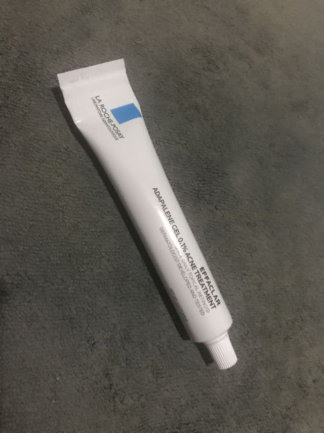 La Roche-Posay Effaclar Adapalene Gel 0.1% Retinoid Acne Treatment review photo by aiskinjourney