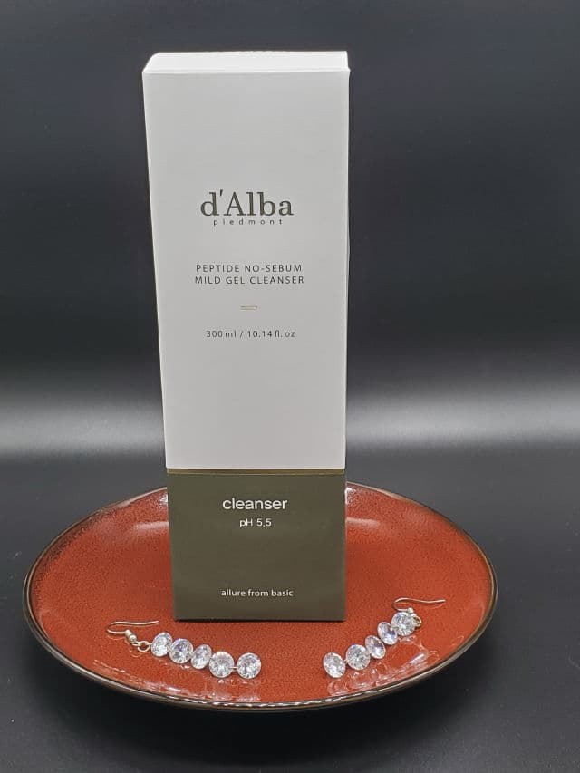 D' Alba Piedmont Peptide No Sebum Mild Gel Cleanser review photo by alena07112