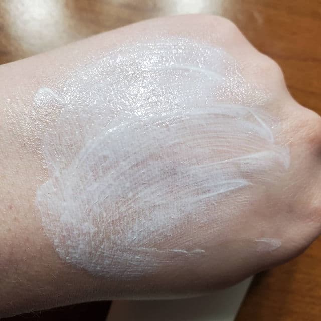 Rootree Mobitherapy UV Sun Shield SPF50+ PA++++ review photo by alena07112