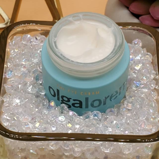 Olga Lorencine Skin Care Flawless Renewal Eye Cream review photo by alena07112