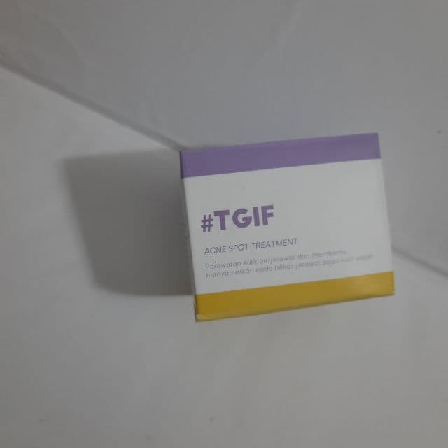 Bloomka TGIF Acne Spot Treatment review photo by alifa0509