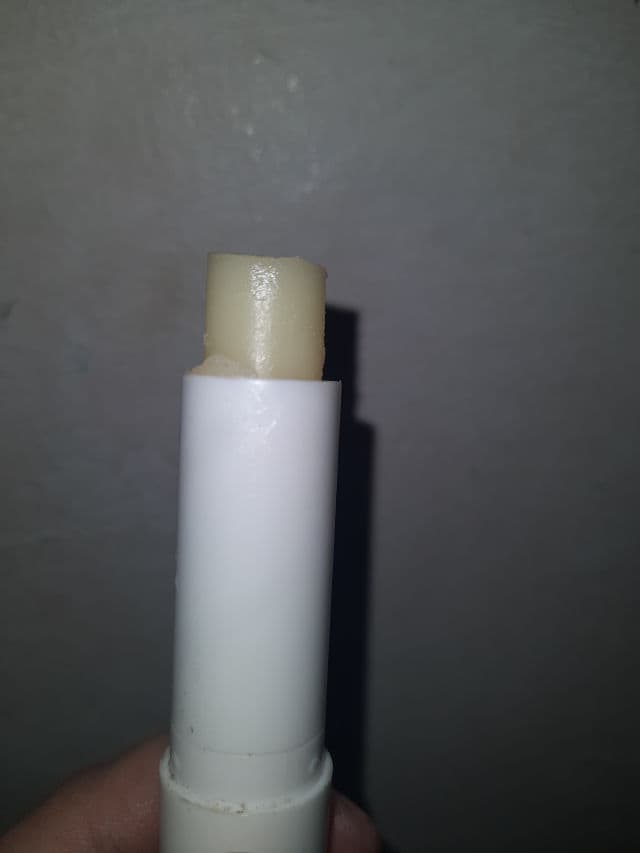 Wardah Everyday Moisture Lip Nutrition SPF 15 - Honey review photo by alifa0509