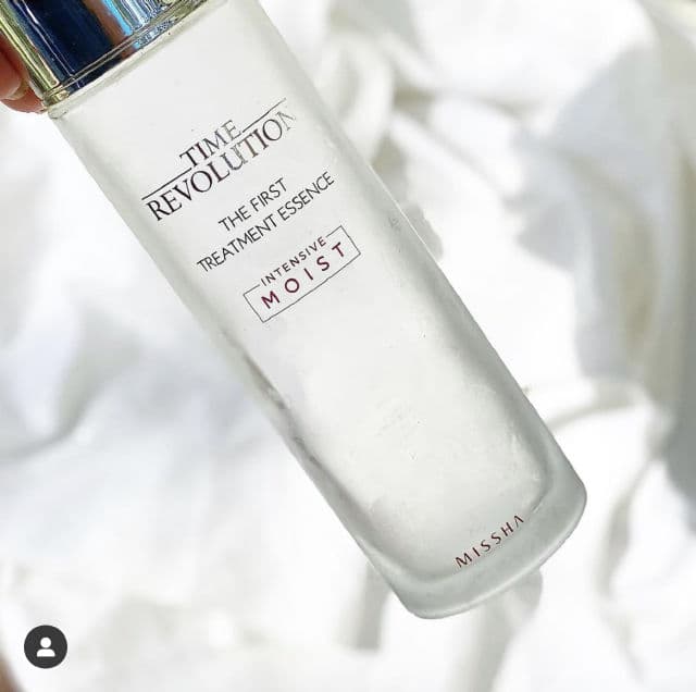 MISSHA Time Revolution First Treatment Essence review photo by alifeinpink
